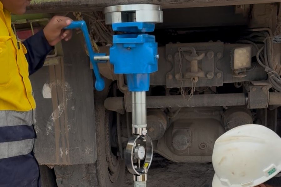 Perusahaan jasa pertambangan dan eksplorasi profesional di Indonesia